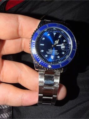 Blue Submariner-Style Stainless Steel Watch - Blue Dial